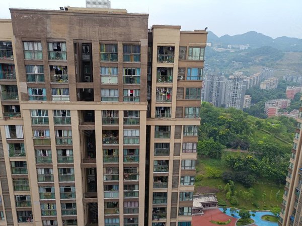 重庆涪陵涪陵宝龙广场绿地海域澜屿绿地澜屿 精装2房家电家具齐全1380