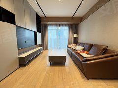 深圳龙华深圳北站华侨城北站壹号 豪华装修  两房两卫 带浴缸 密码看房出租房源真实图片