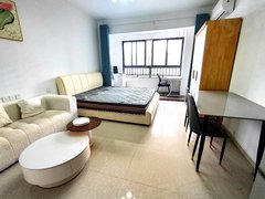 海口龙华金宇整租|甄房坡巷雅苑租金月付奶油风一房拎包入住龙湖天街国度出租房源真实图片