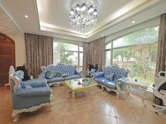 长沙星沙星沙大道婚房装修 独栋别墅 出租 家电齐全 适合居家陪读 带花园出租房源真实图片