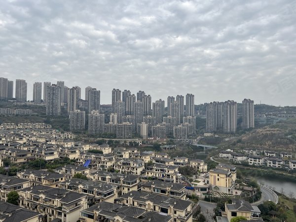 急租照母山恒大御景半岛品质两房带地暖人民医院幸福广场5号线旁