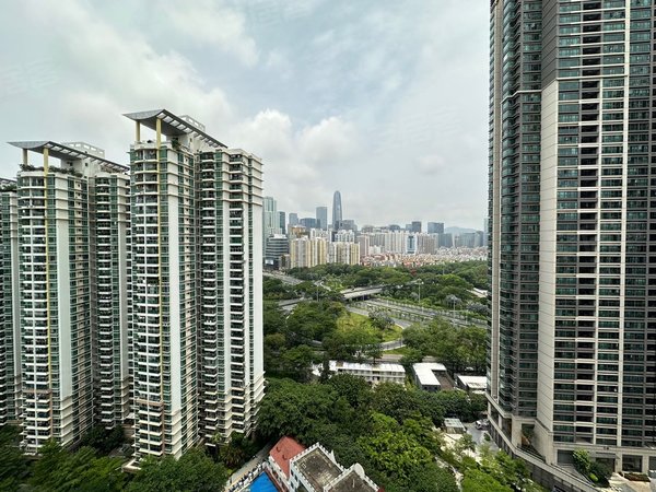 深圳福田皇岗皇御苑(一期)皇御苑(一期) 2室2厅1卫 电梯房 69平出租