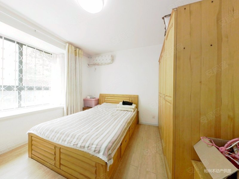 林景瑞园精装三房房主诚心卖价格可谈