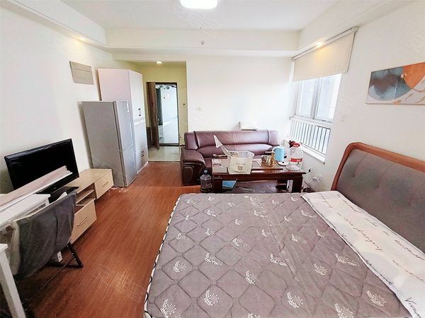 济南槐荫匡山片区恒生艾特公寓新上好房 艾特公寓  边户 东侧 南侧 带