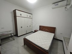 桂林临桂环湖里约湖岸精装2房，可短租，2台空调，家电齐全，一楼带院子出租房源真实图片