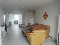 沂源城区佳惠新天地党校旁沂源一中沂河源学校附近电梯三室家具家电齐全拎包入住源泰出租房源真实图片