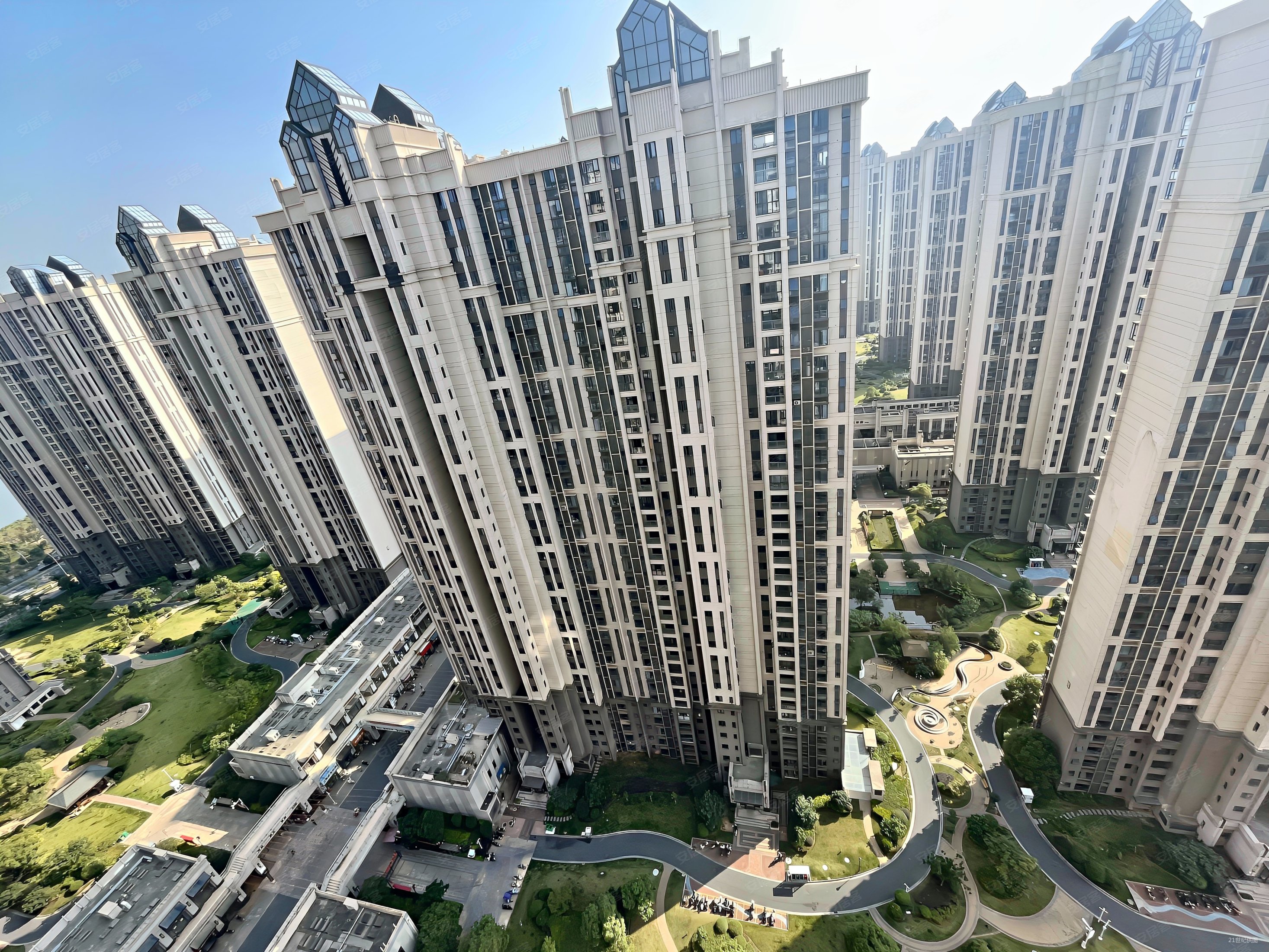 万达滨江华府n2区3室2厅1卫98.34㎡南北75万