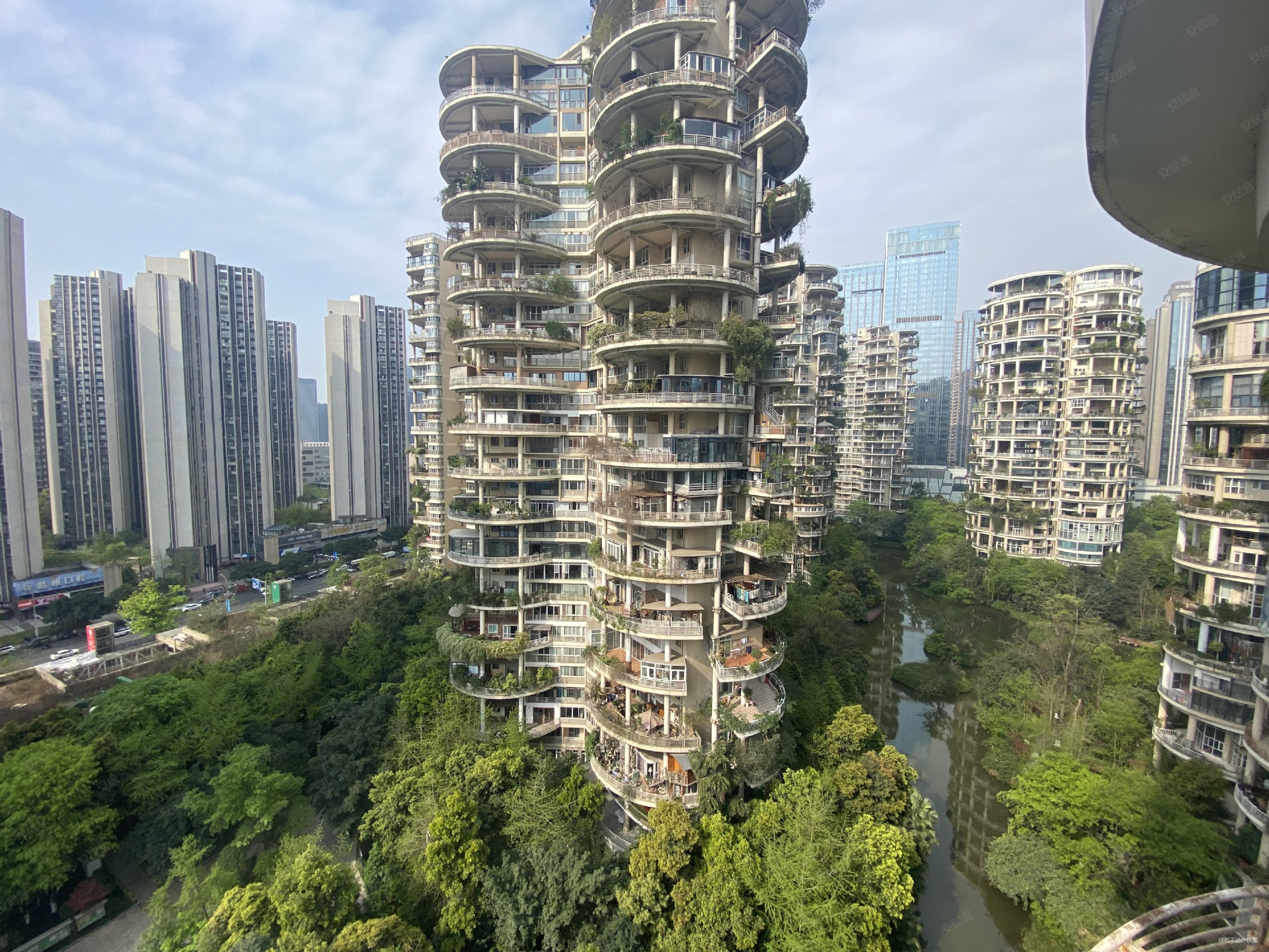 天鹅湖花园
