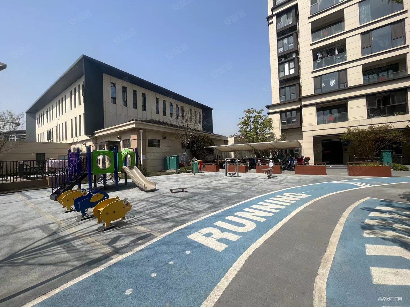 荣悦湾11层洋房视野无遮挡实拍4室次新房刚满2年诚售