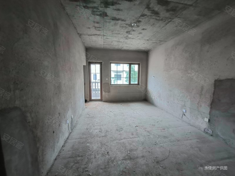 鑫界别墅地上三层 地下两层 前后带院 急售 急售,鑫界王府(别墅)二手