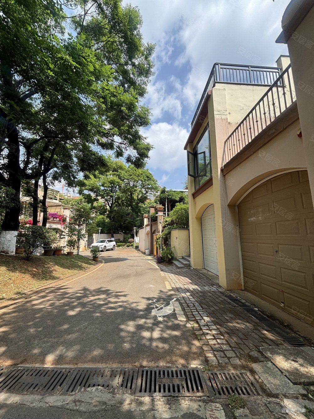 北市区公园道一号|全新毛坯大别墅|花园210平米|实得500