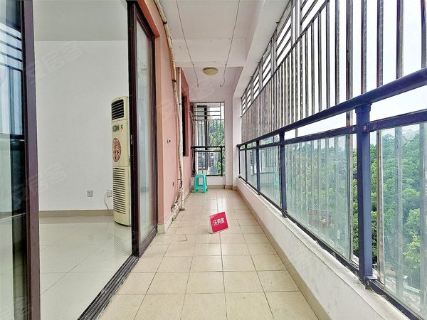 深圳罗湖布心翠岭苑观山盛苑对面,翠岭苑住家大三房,低价急租,随时可