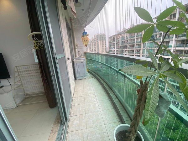 逸景翠园东区两房两厅一卫出租拎包入住租房送半年管理沸