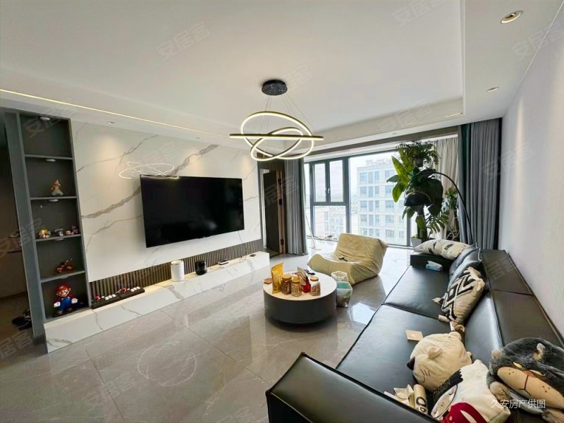 龙湖阳光城璞悦3室2厅2卫120㎡南北198万