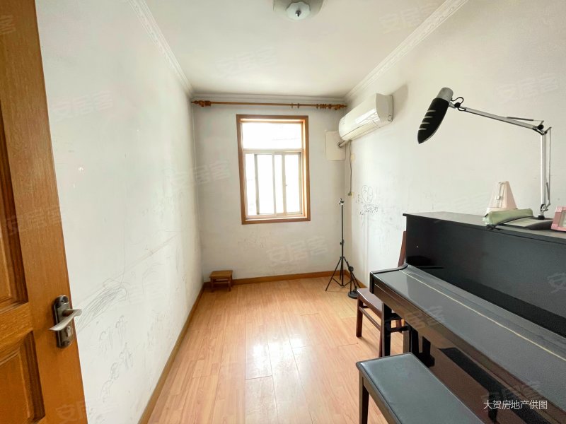 南京站双地铁口 满五年 价格可谈,黄家圩35号小区二手房,122万,2室1厅