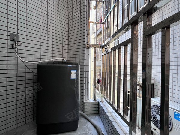 广州白云永泰元下田四至五路自建房三号线永泰a口电梯精装大单间民用