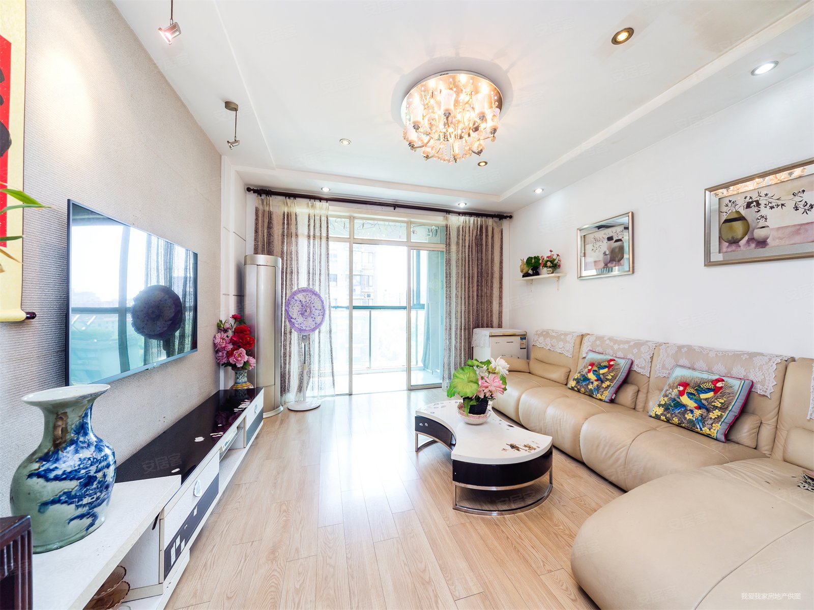 急卖 石路商圈 宝石御景园 电梯房 8楼 带车位 装修好