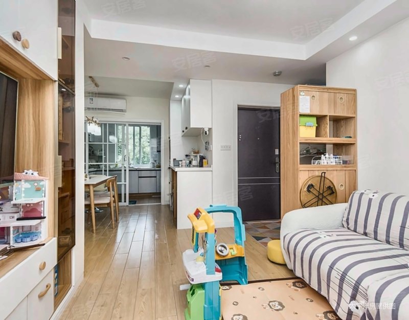 莘城公寓 婚房装修拎包入住,房东诚意出售看房随时 税少