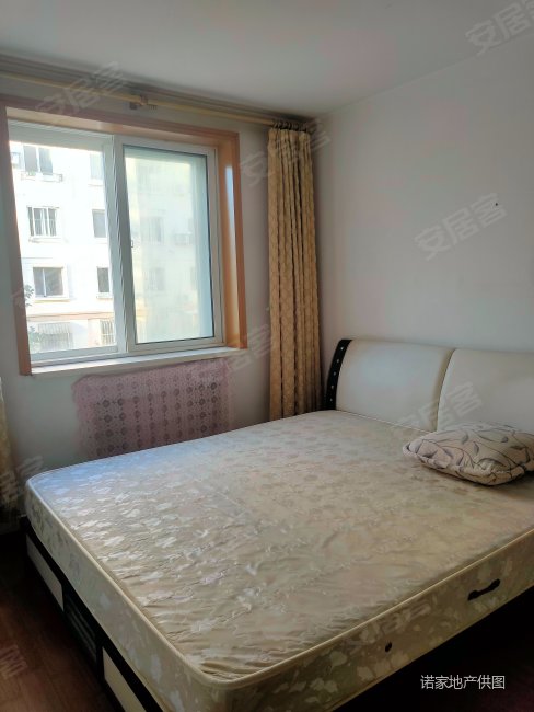 宏苑小区刚需两居出行方便临地铁满五低容积