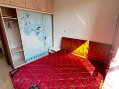 龙口南山丁冇街出租世纪花园一期两居室,可租半年,出租出租房源真实图片