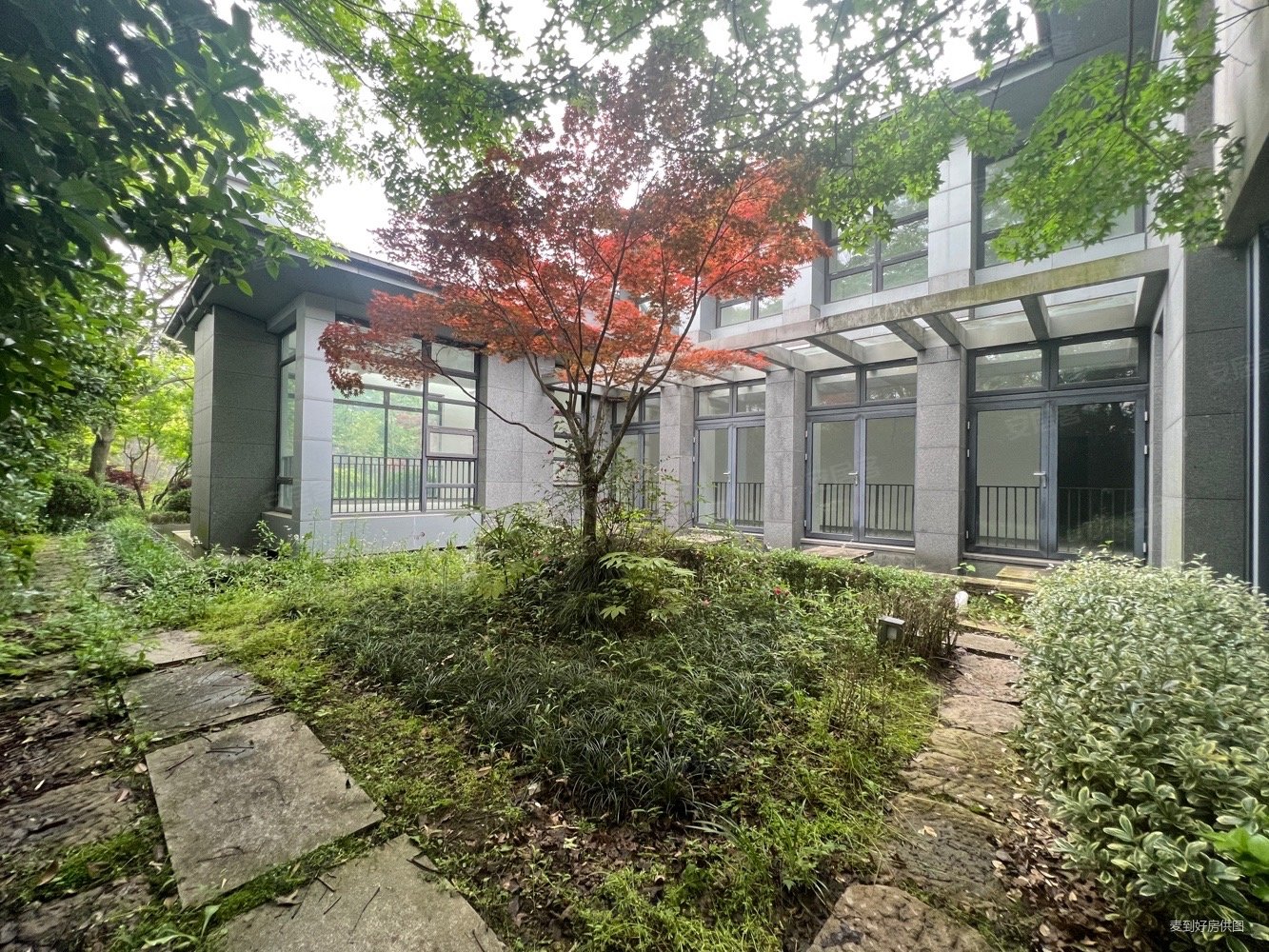 小隐隐于山大隐隐于市山市同在中凯曼荼园