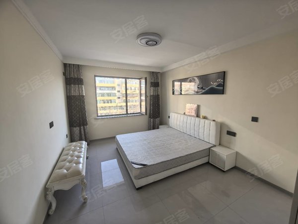 包头青山民主路民主路5号街坊民主路五号街坊 一机一中附近 精装四楼婚房 可押一付一出租房源真实图片