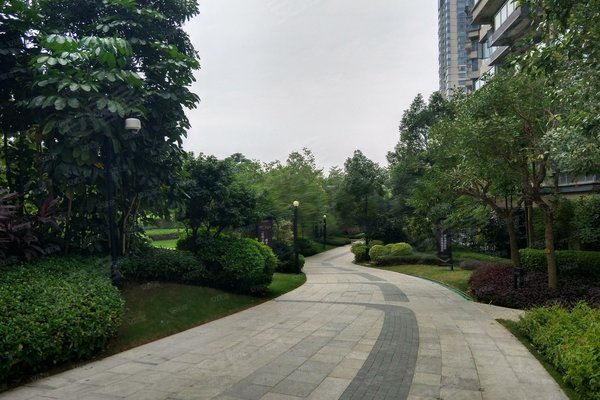 不足,瀚林美筑怎么样,瀚林美筑周边房产中介经纪人评价-南宁安居客