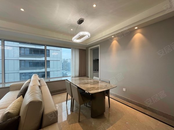 杭州滨江西兴滨江御滨府滨江御宾府 精装修 家具全部高端配置  大横厅