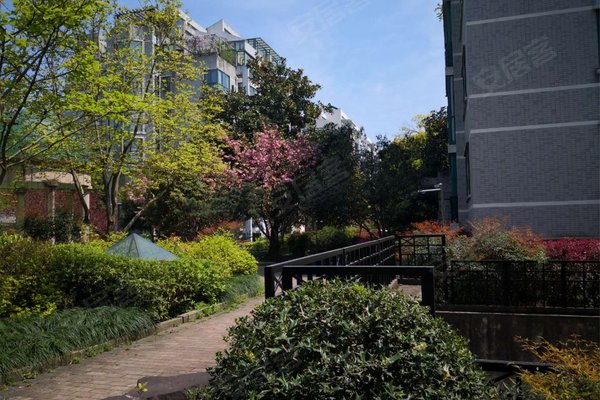 好不好_中介房产经纪人:梁涛对山水人家秋水苑的评价-杭州安居客