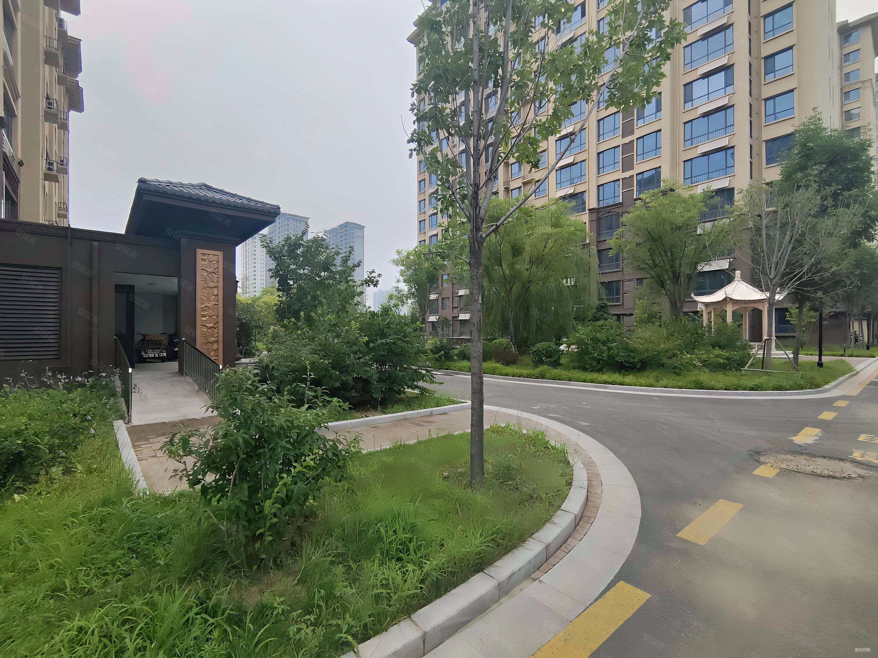 金盛悦府 新交房 小高层三室 视野采光很好 随时看房