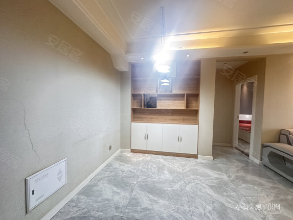奥林城2室2厅1卫87㎡东110万