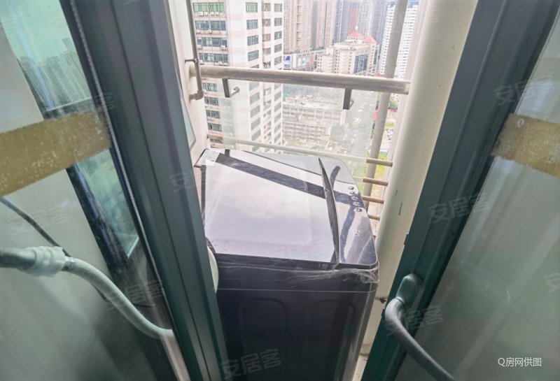 新上急卖港澳8号商业齐70年商品房出行方便朝南