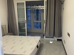 宿迁泗洪县青阳街道江南国际电梯11楼2室精装,家电家具齐全15000一年包物业出租房源真实图片