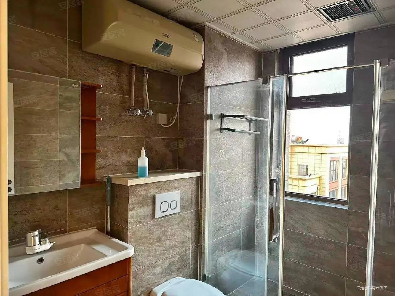 卓正丽景蓝湾(C区)3室2厅2卫146㎡南北158万