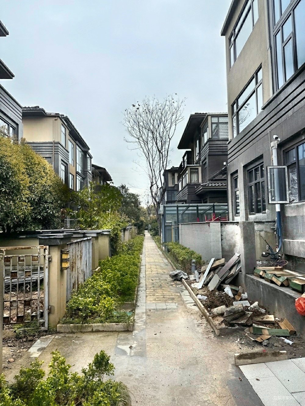 网>南昌二手房>高新开发区二手房>天祥大道二手房>联发君悦湖(别墅)>