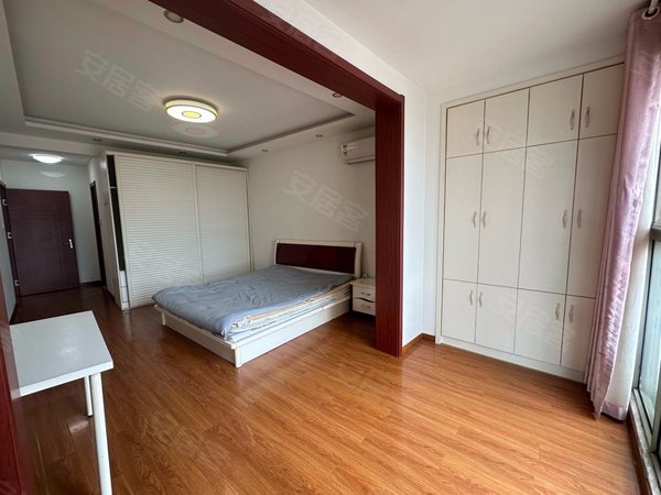 苏州吴江吴江老城奥林清华(三区)可月付奥林清华三区 拎包入住 4号线