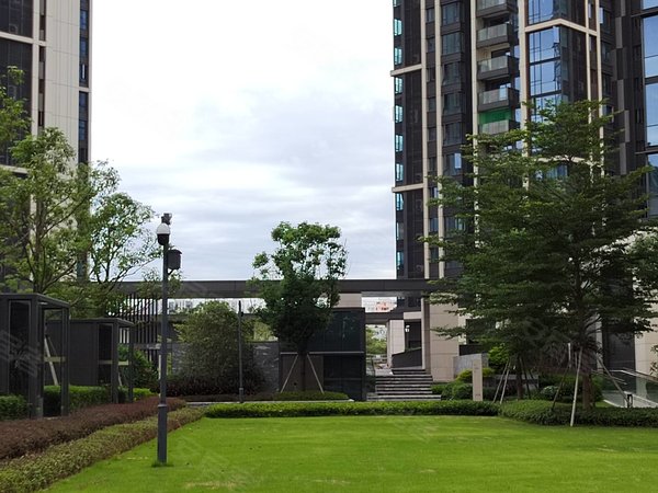 深圳南山大学城远洋天著华府远洋天著华府 4室2厅2卫 南北通透 电梯房