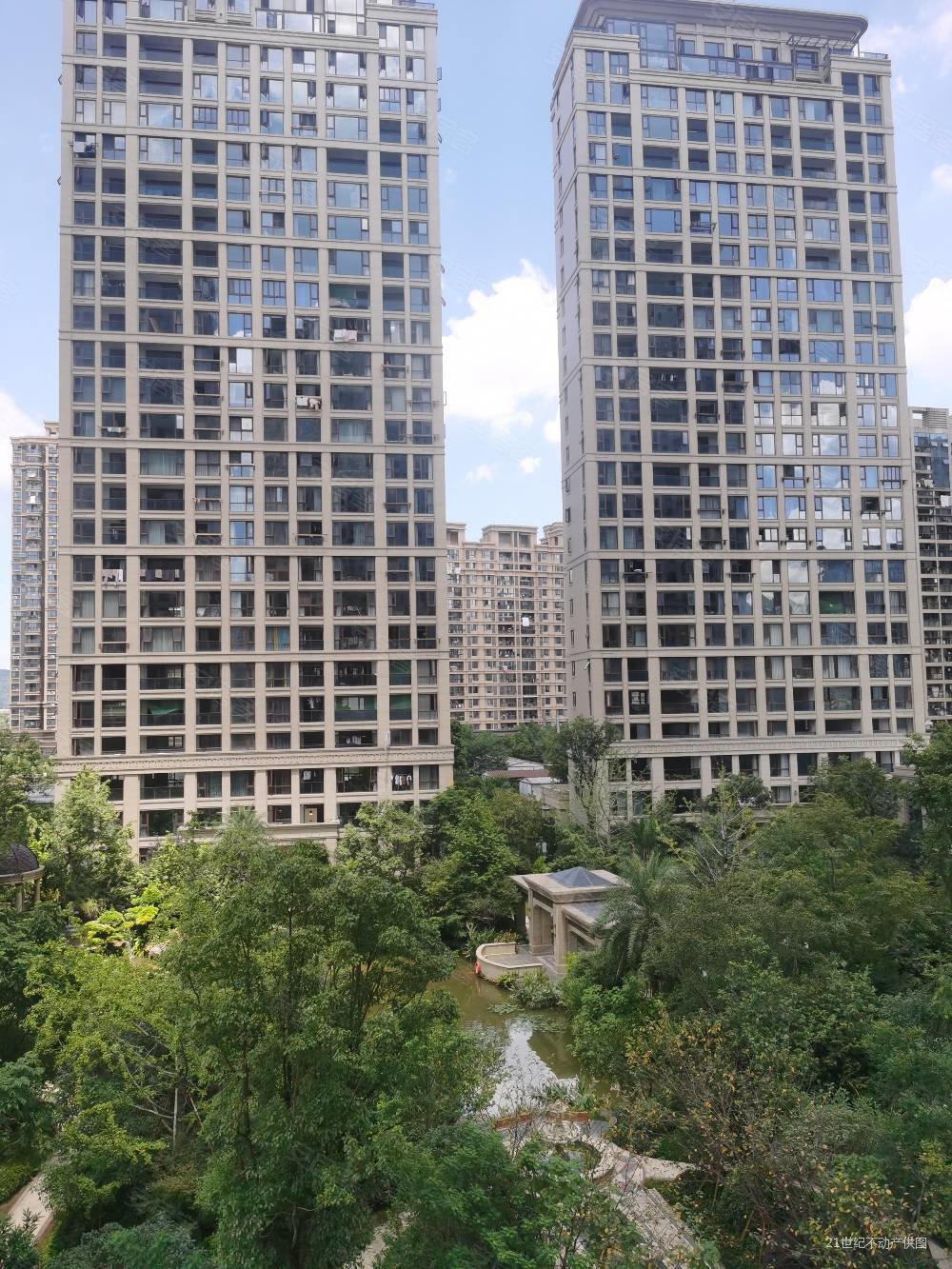 宏地温州望府4室2厅2卫125.08㎡南北385万