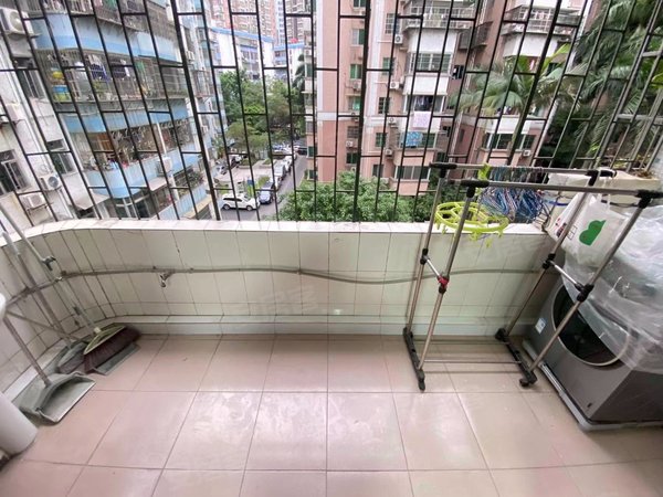 广州天河粤垦金燕花苑粤垦路 金燕花苑 电梯两房 厅出阳台 干净 随时