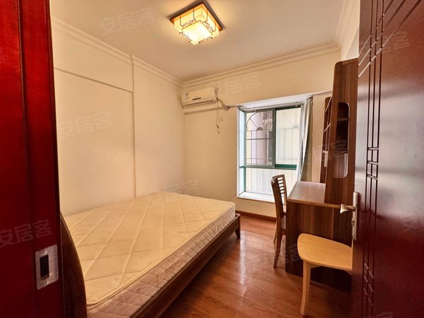 深圳布吉丹竹头金龙花园丹竹头地铁口金龙花园精装三房出租房源真实