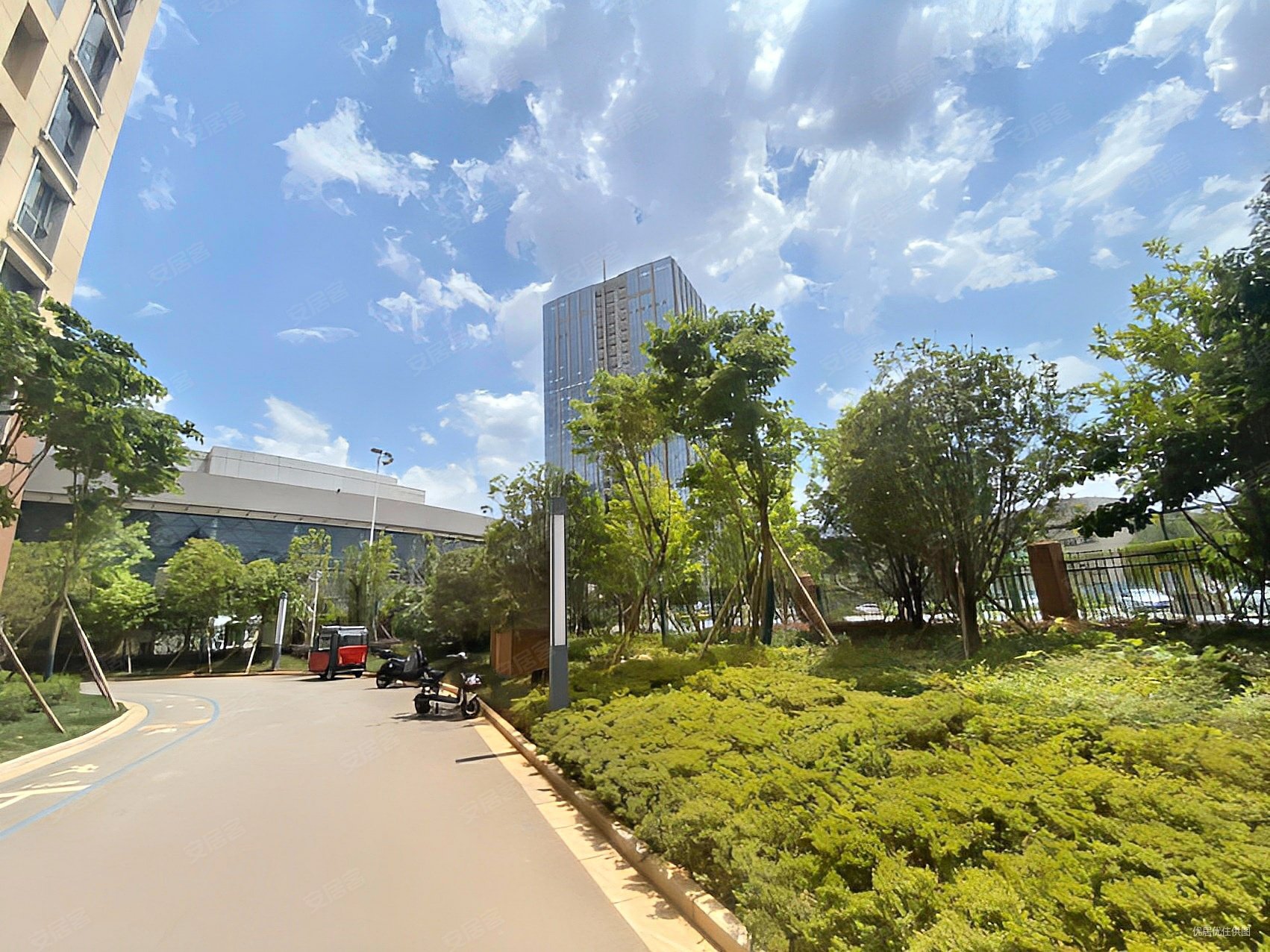 尚源郦城枫桦园