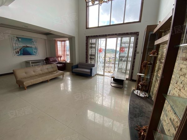 珠海香洲柠溪岭南世家华景园岭南世家复式两层,带独立大庭院高层看园