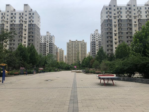 新出南海家园五里两居出租临近中汽科技有限公司附近