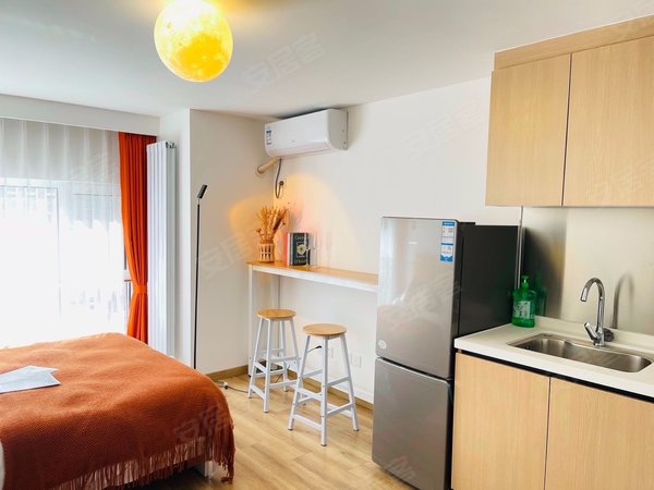 大连中山三八广场海米公寓封闭小区 民水民电 下楼地铁家电齐全 可押