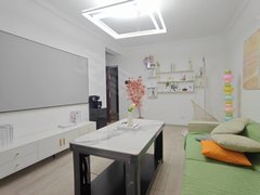 贵阳南明花果园B北区7栋。1楼带大花园。出租房源真实图片