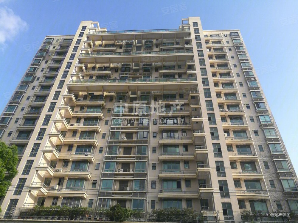 大平层,小区中心位置,得房率高,近地铁,房型正气,古北恒盛苑二手房