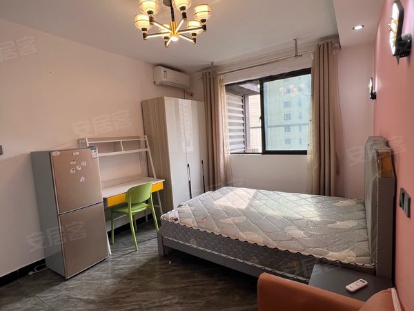 上海浦东康桥东康名苑东康名苑 3室1厅3卫出租房源真实图片