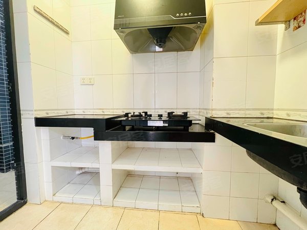 【多图】京基一百大厦,蔡屋围租房,罗湖中心双商圈双地铁,带来不一样