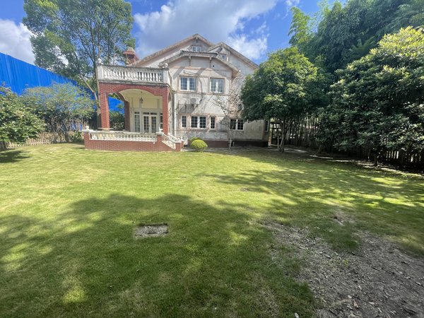 上海松江莘闵绿洲比华利花园比华利英式独栋,南花园出租房源真实图片