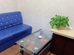 海西格尔木城区一室一厅一卫  市中心 华兴斜对面出租房源真实图片